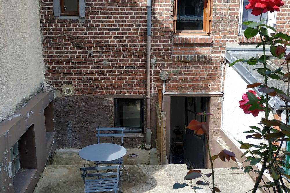 La Lillebonnaise au Coeur de la Cité Romaine in Lillebonne, Región de Le Havre