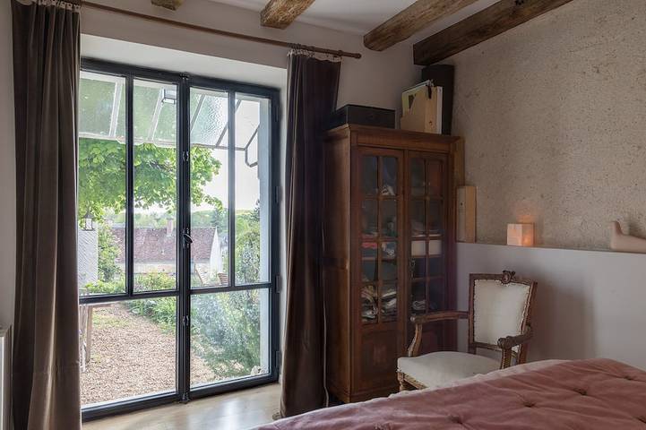 Location de vacances pour 10 personnes, avec jardin et terrasse à Chisseaux - 2