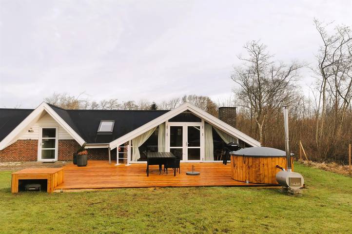 Ferienhaus für 6 Personen, mit Terrasse