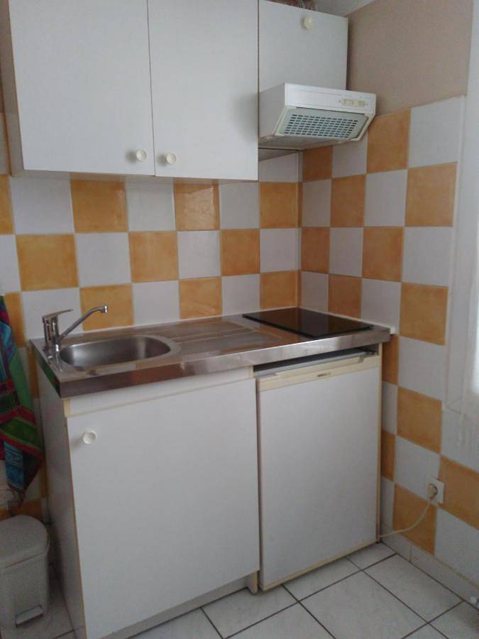 Appartement entier, Pause à Beaucaire avec garage à vélo ou moto in Beaucaire, Région de Nîmes