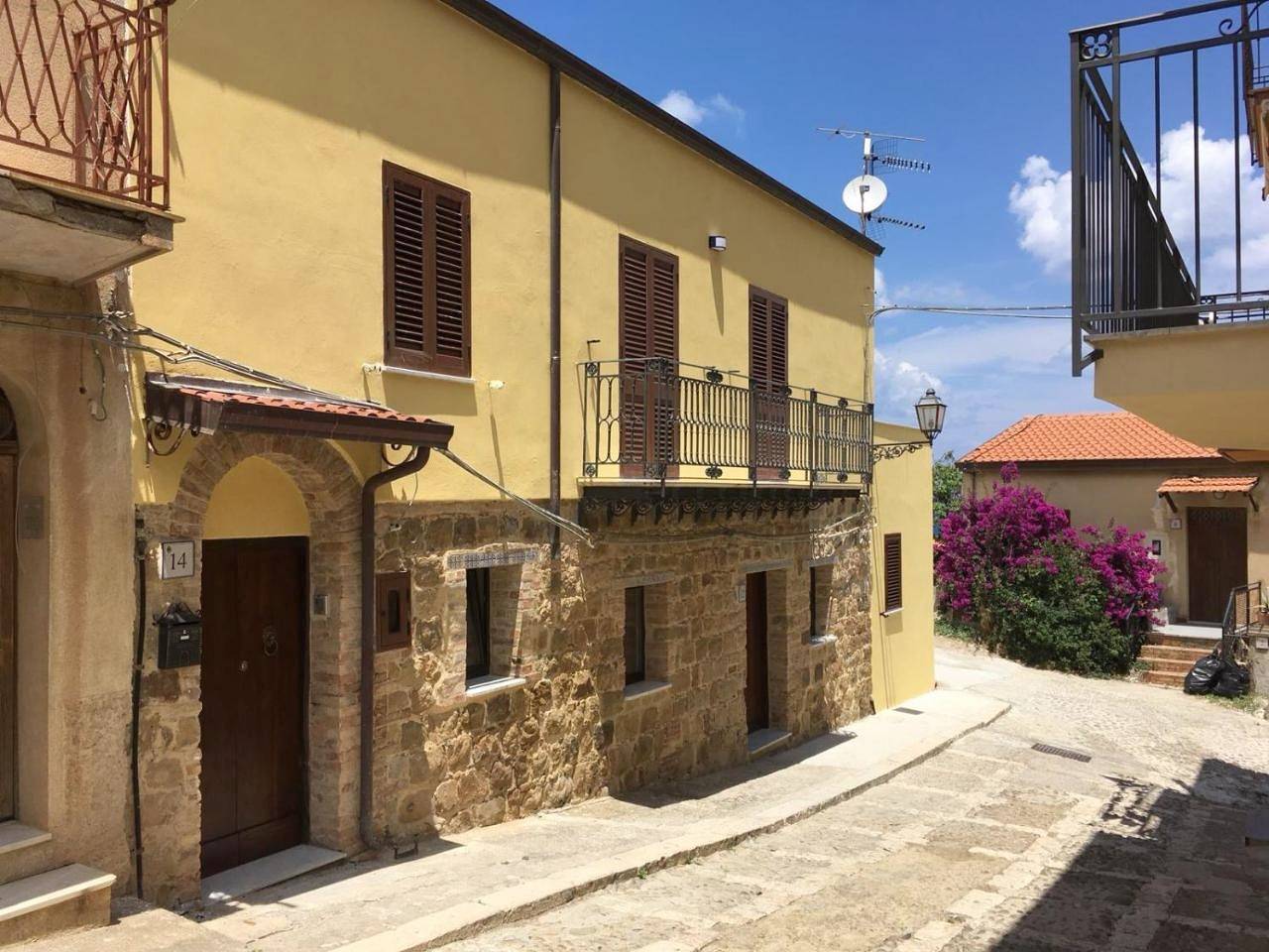 Appartement entier, Standard Apartment in Castel di Tusa, Tusa