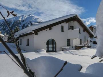 Ferienwohnung für 2 Personen, mit Garten in Bever