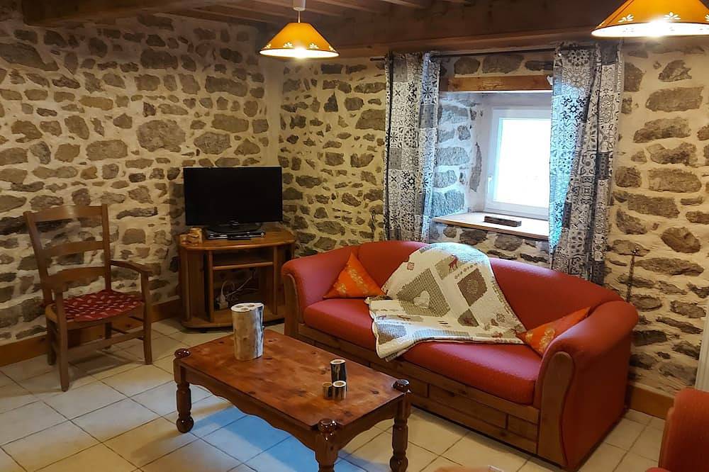 Gîte de Montagne à 1000m au Cœur des Monts du Forez in Chalmazel-Jeansagnière, Montbrison