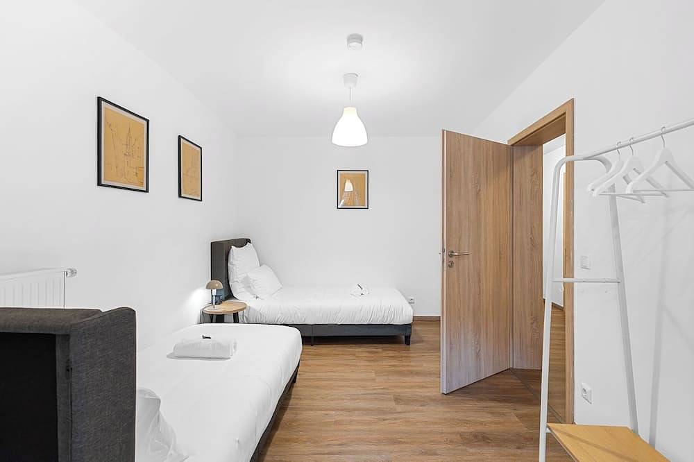 Ganze Wohnung, Betterstay Central Apartment in Straubing for 6 People I 97m² I Kitcheni Netflix in Straubing, Ostbayern