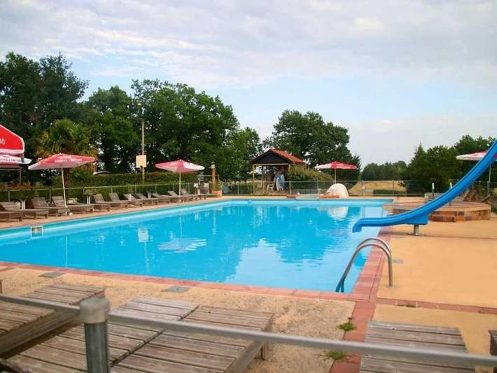 Location de vacances pour 4 personnes, avec Terrasse et Piscine à Dévillac - 2