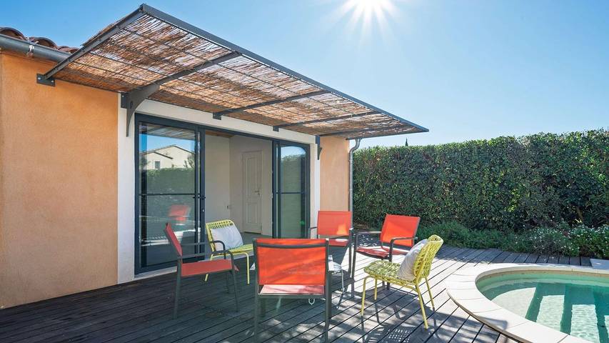 Location de vacances pour 7 personnes, avec piscine à Maussane-les-Alpilles