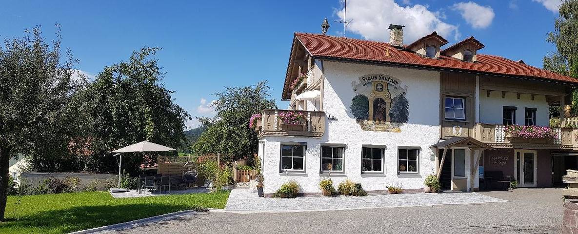 Ferienwohnung für 3 Personen, mit Balkon und Balkon/Terrasse sowie Terrasse und Garten in Bodenmais - 2