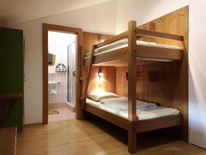 Ferienwohnung für 19 Personen, mit Garten, kinderfreundlich - 1