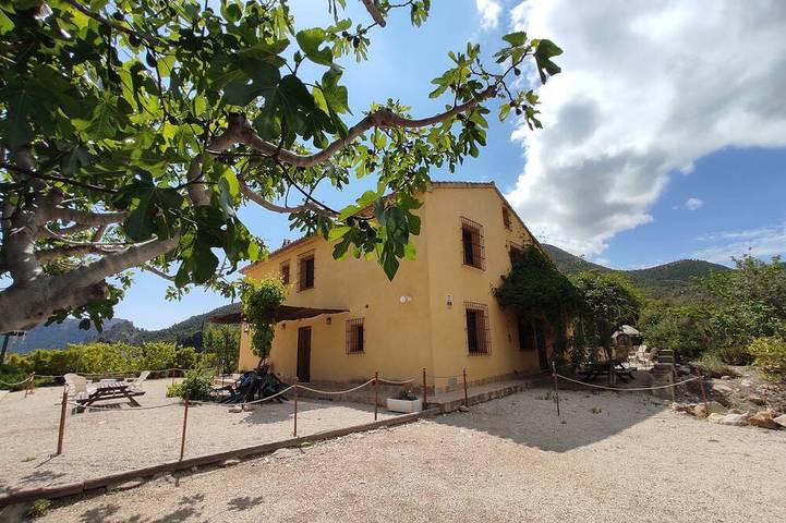 Casa de vacaciones para 6 personas, con piscina y jardín - 1