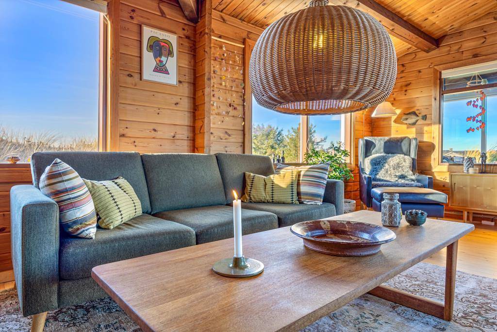 Cosy holiday home with covered terrace for 6 people in Søndervig, Holmsland Klit