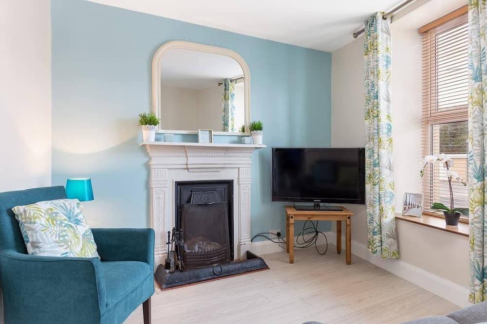 Riverview - In the Market Town of Ennistymon, Riverview - a short walk to Everything Ennistymon in Ennistimon, County Clare