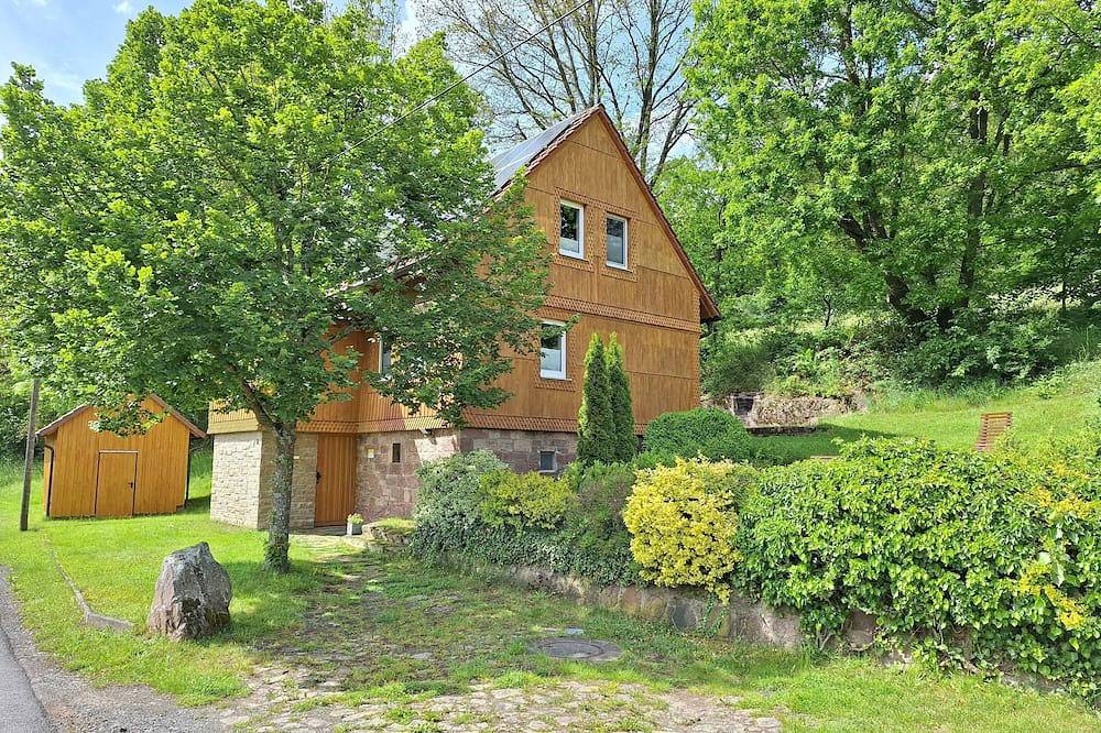 Alleinstehendes Ferienhaus in ruhiger Lage (4 Sterne Dtv-Klassifizierung) in Ebersburg, Rhön-Hessen