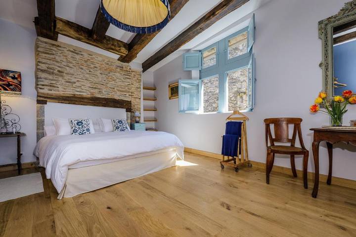 Chambre d’hôte pour 2 personnes, avec vue et jardin