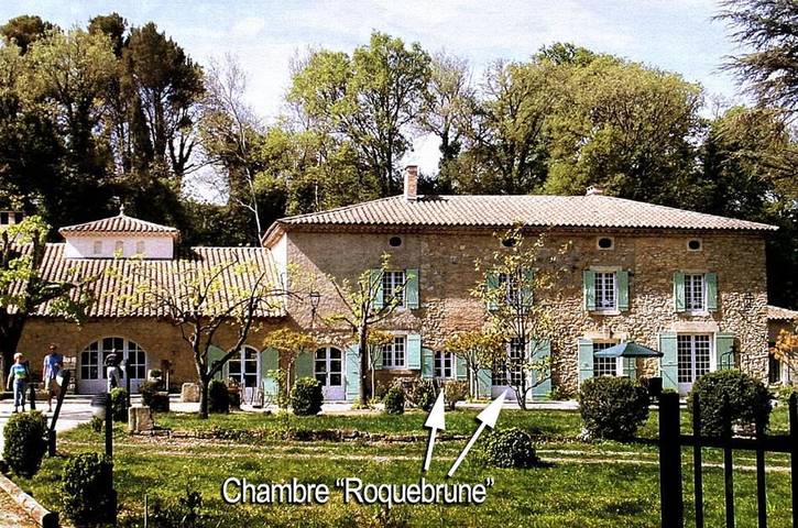 Maison d’hôte pour 2 personnes, avec terrasse, animaux acceptés à Saint-Alexandre
