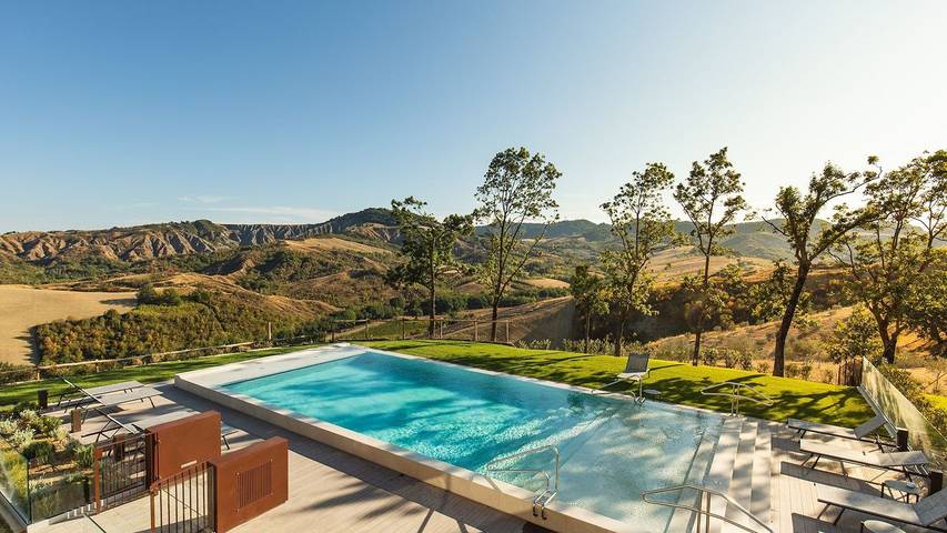 Holiday rental for 13 people, with garden and pool, with pets in Emilia-Romagna