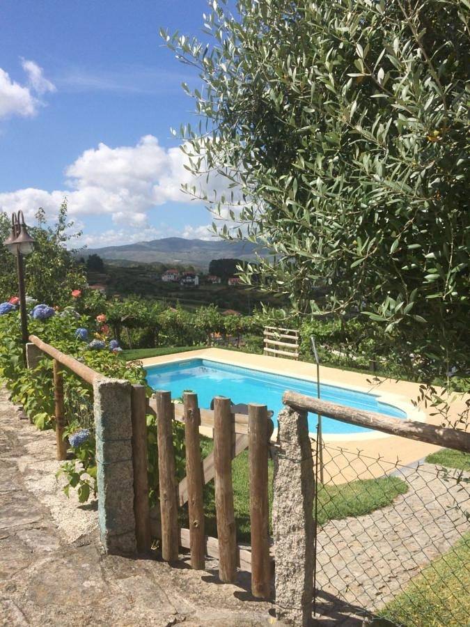 Maison de campagne pour 7 personnes, avec jardin ainsi que piscine et vue, animaux acceptés dans Riba de Mouro - 3