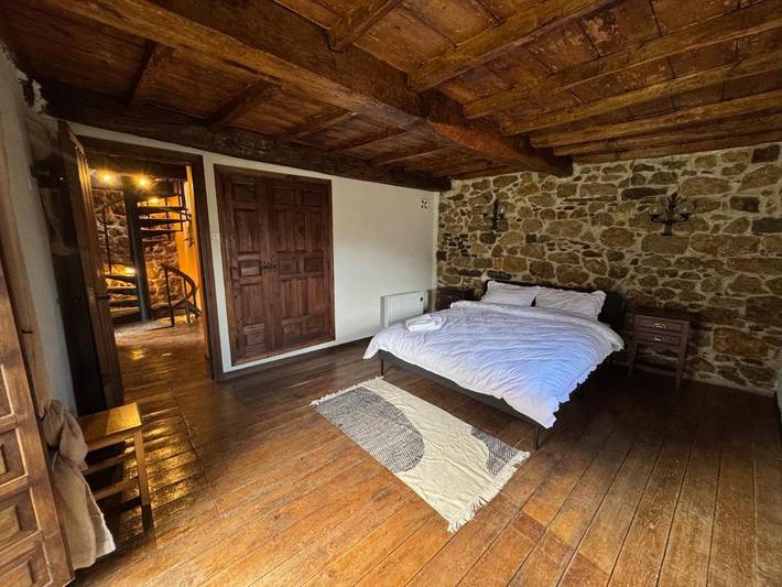 Casa rural para 5 personas, con Balcón además de Terraza y Vistas en Parque Natural de Ponga - 4