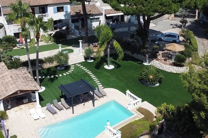 Holiday apartment for 4 people, with pool and garden as well as terrace - 1