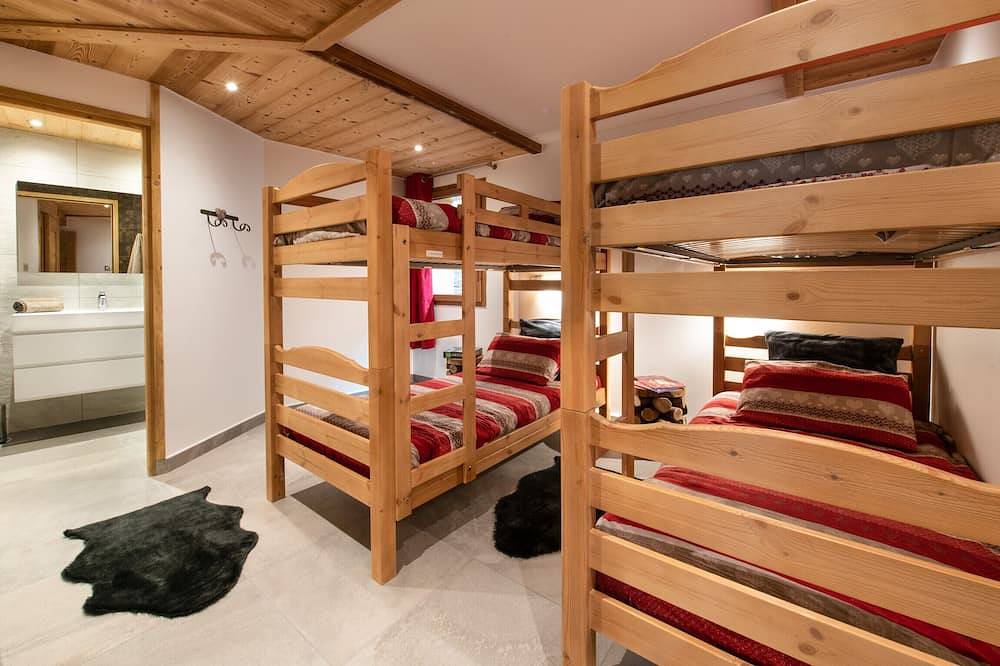 Chalet Quermoz for 10-12 people in Aime-la-Plagne, Savoie