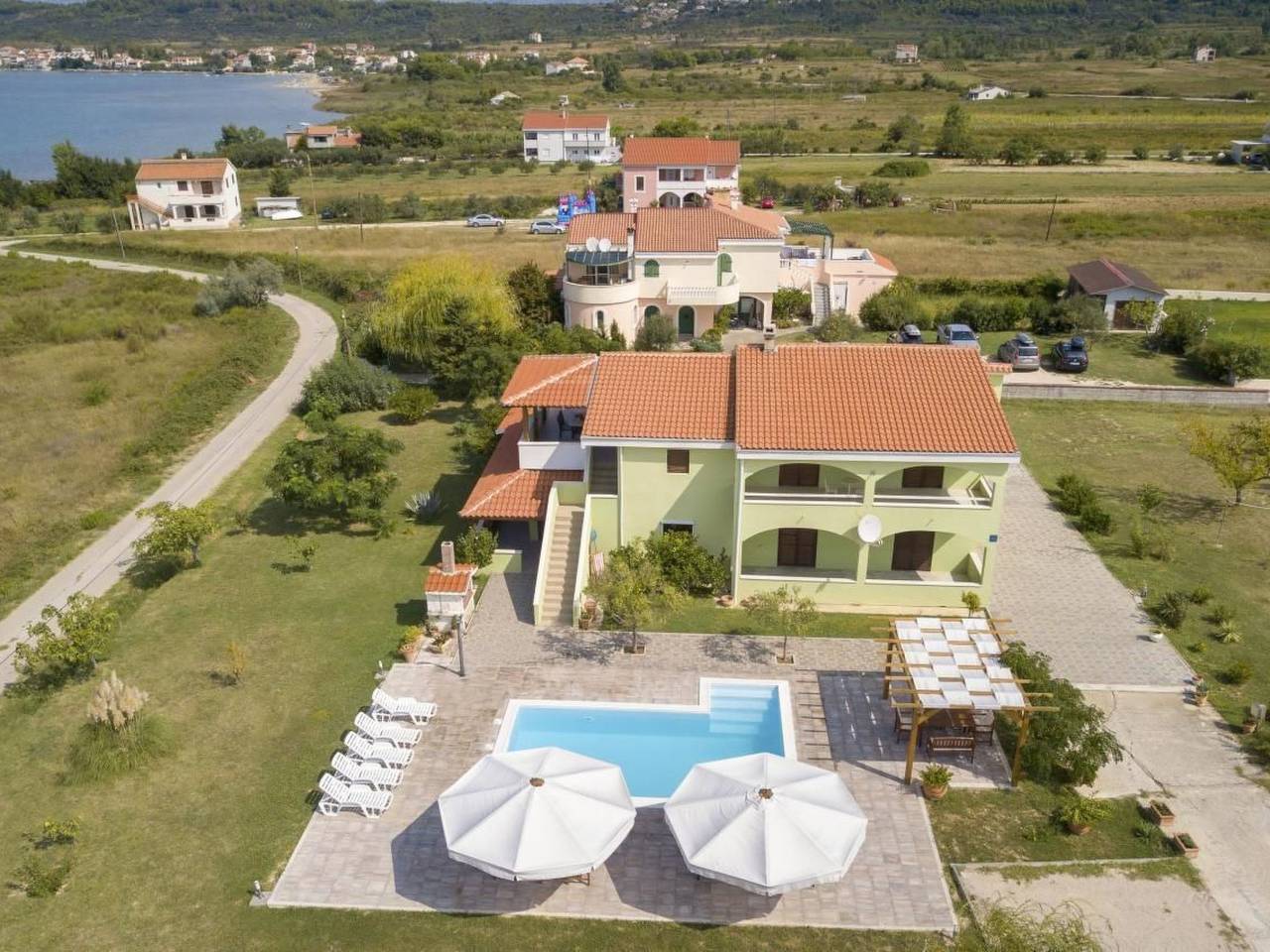 Ganze Wohnung, Wohnung mit Whirlpool in Ljubac, Zadar