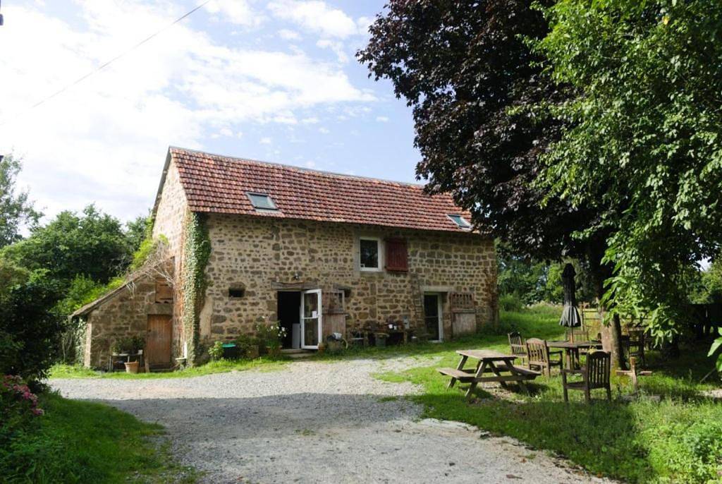 Empty lot in La Fresnaye-au-Sauvage, Putanges-le-Lac