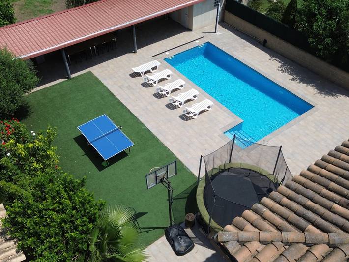 Casa rural para 10 personas, con Terraza y Jardín en Palau-sator - 4