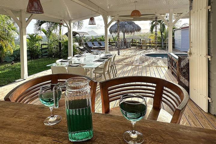 Villa pour 10 personnes, avec jardin ainsi que piscine et terrasse en Martinique - 4