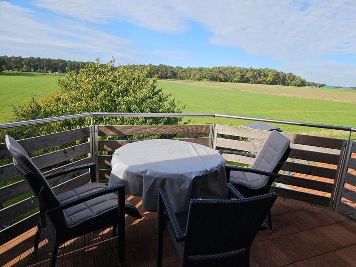 Ferienwohnung für 6 Personen, mit Balkon und Terrasse
