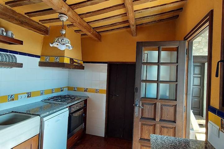 Gîte pour 16 personnes, avec jardin à Ripoll - 4