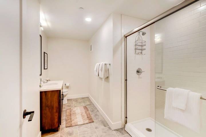 Vacation house for 8 people, with sauna and balcony as well as hot tub and pool, with pets in Winter Park