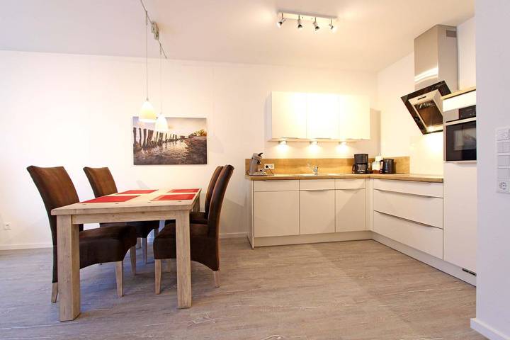 Ferienhaus für 4 Personen, mit Terrasse in Kellenhusen - 4