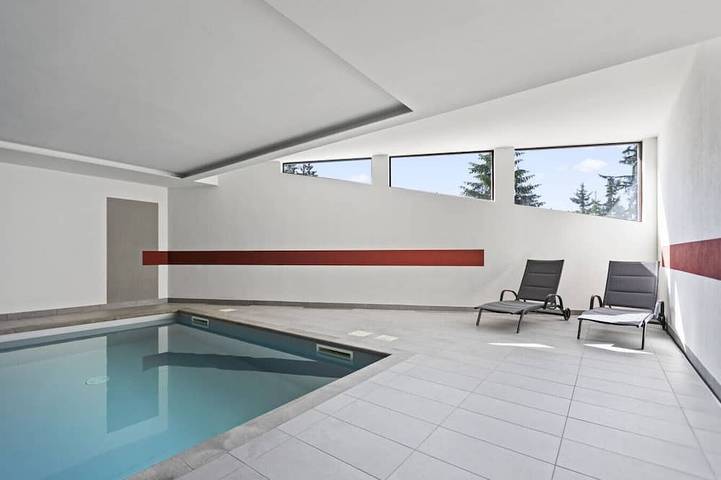 Ferienwohnung für 6 Personen, mit Pool und Balkon - 1