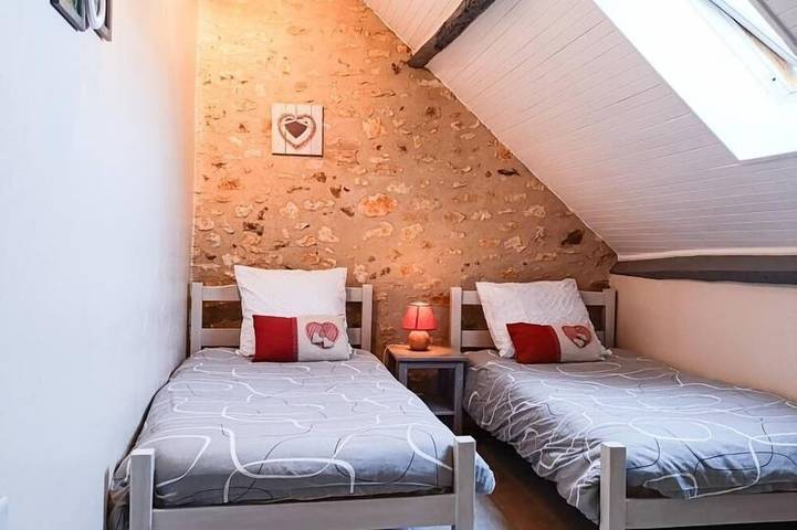 Location de vacances pour 4 personnes, avec jardin et piscine à Rouffilhac - 4