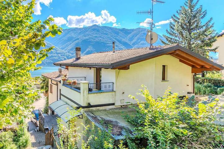 Ferienhaus für 4 Personen, mit Balkon, mit Haustier in Gemeinde Porlezza