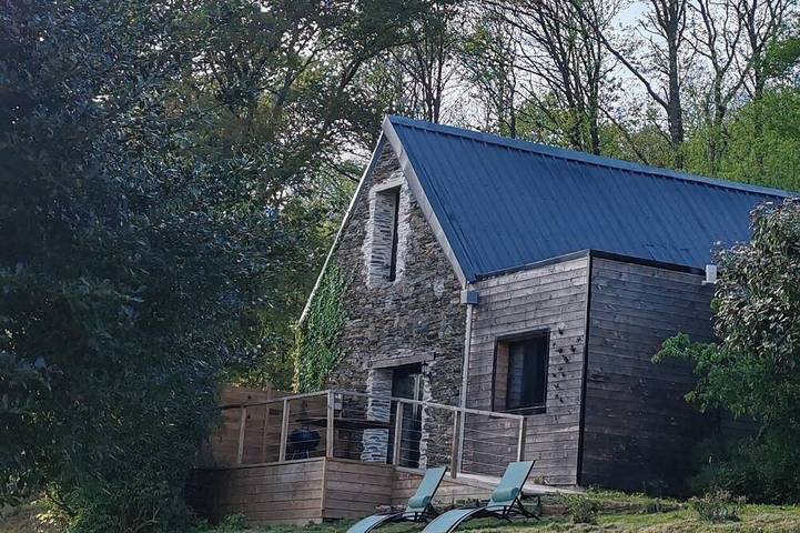 Gîte pour 5 personnes, avec jardin, animaux acceptés dans Abbaye de Bon Repos