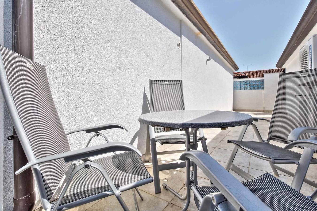 Cijeli studio, Studio 200 m from the beach  in Umag, Umag Region