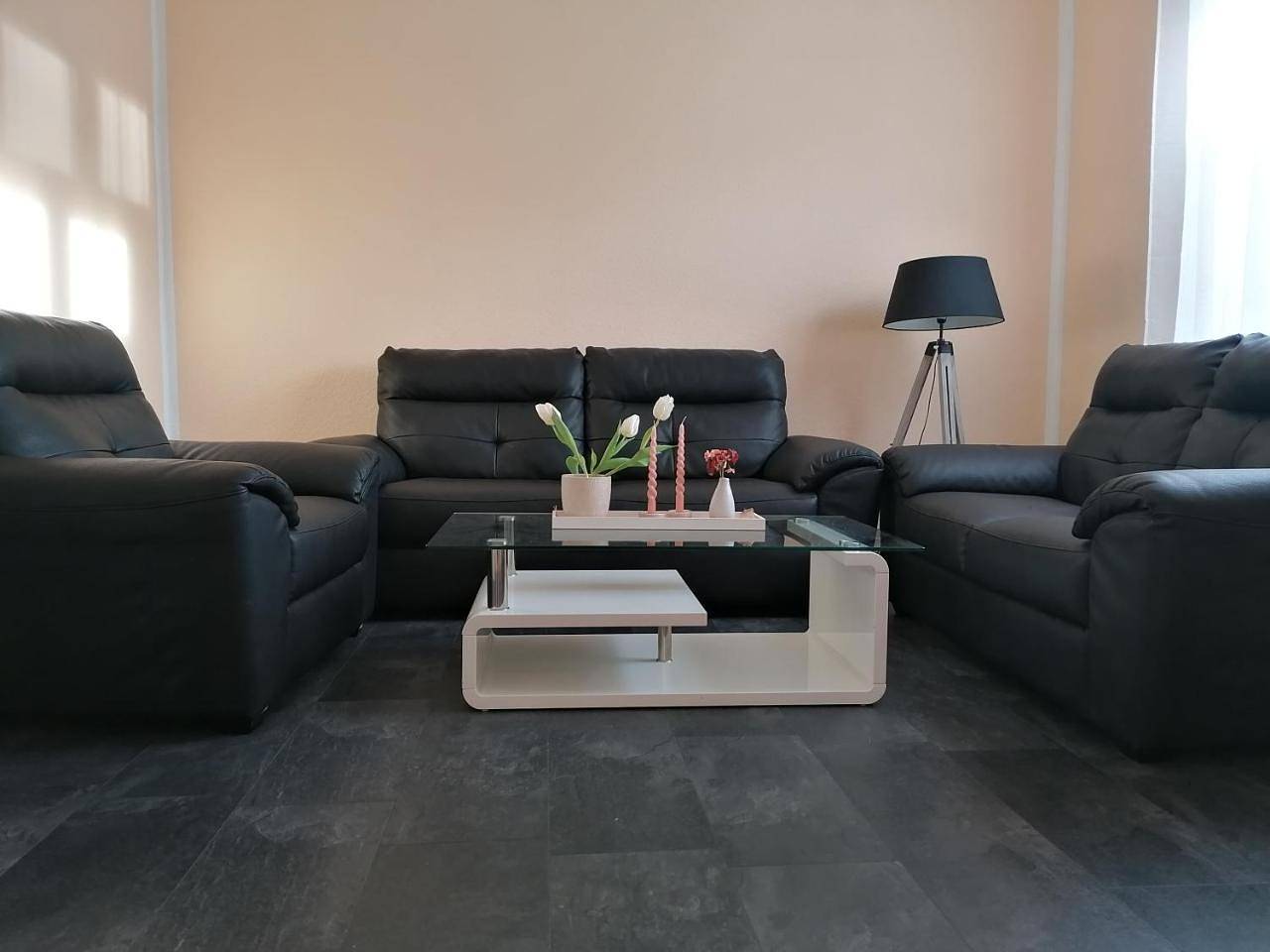 Ganze Wohnung, One-Bedroom Apartment in Malchin, Kummerower See