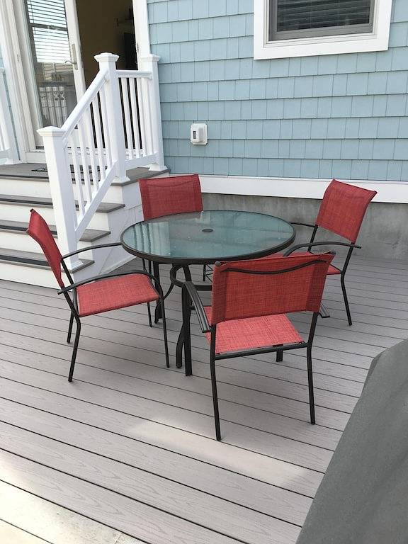 Vacation house for 5 people, with terrace in Jersey Shore