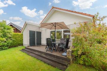 Ferienhaus für 3 Personen, mit Garten in Anjum