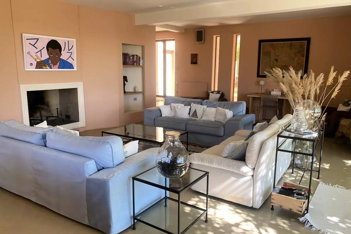 Houses & Villas for 12 Persons in Roussillon, Parc naturel régional du Luberon