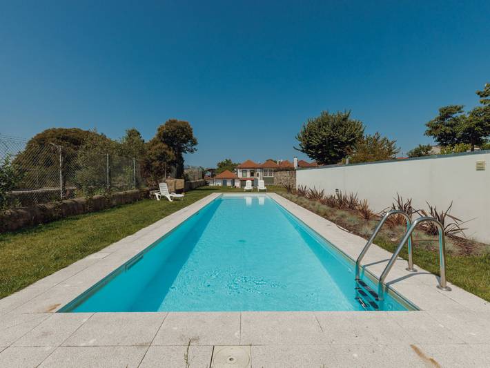 Casa de férias para 3 pessoas, com Varanda e Terraço e ainda Piscina em Bonfim