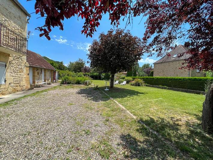 Location de vacances pour 6 personnes, avec jardin et vue, adapté aux familles à Castels - 4