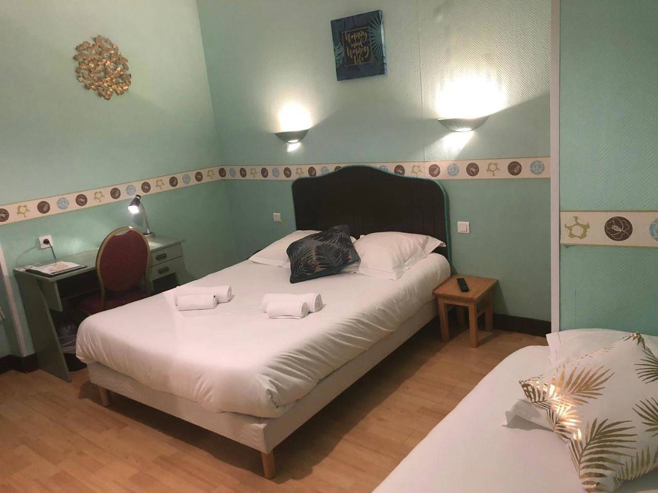 Hôtel pour 2 personnes avec terrasse in Boulazac Isle Manoire, Périgord Blanc