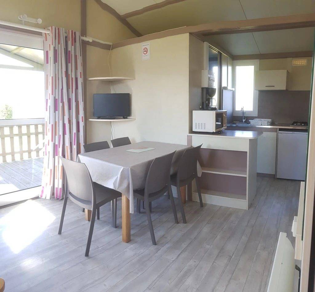 Chalet 3 étoiles - Piscine  - ccbfeie in Baye, Région de Quimper