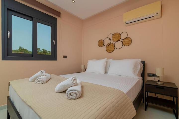 Two-Bedroom Villa in Ψαρού, Αλυκές