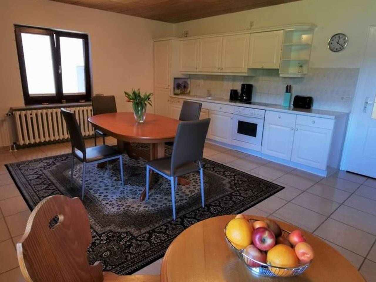 Ganze Ferienwohnung, Feriengästehaus Das Anwesen am See - Ferienwohnung Gartentraum in Feldberger Seenlandschaft, Mecklenburg-Strelitz