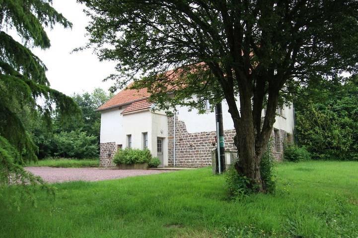 Gîte pour 8 personnes, avec jardin