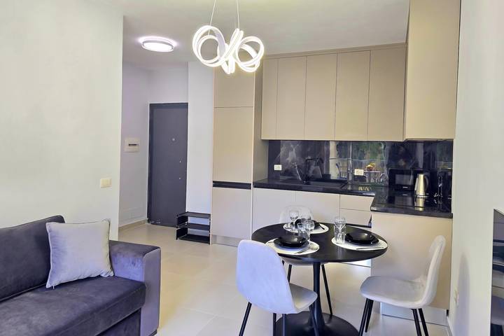 Ganze Wohnung, Happy Stay Apartment by the Sea 093 in Golem, Albanien