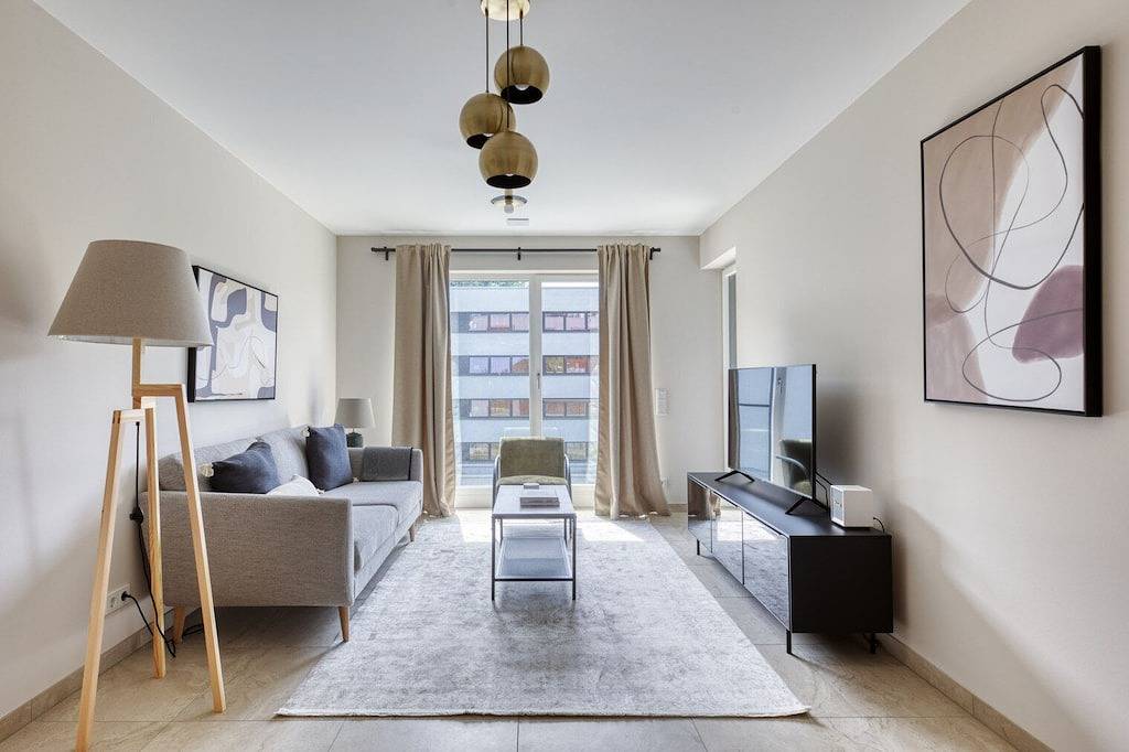 Appartement entier, New Build Eich 1Br  w/ Balcony & Elevator, by Blueground in Luxembourg (ville), Luxembourg