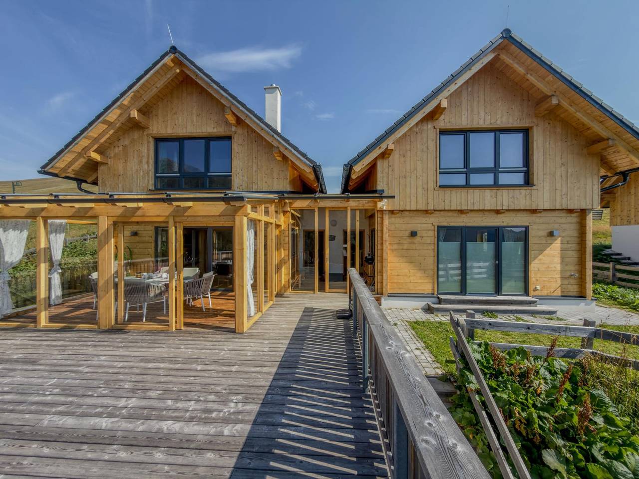 Zwei verbundene Chalets mit Sauna im Skigebiet in Reichenau (Österreich), Nockberge